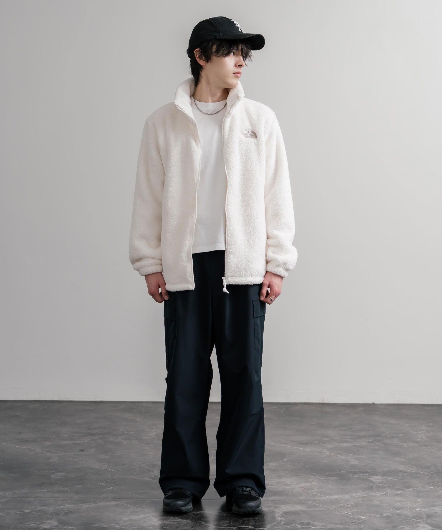 日本未展開モデル THE NORTH FACE WHITE LABEL COMFY ALPHA FLEECE ZIP UP ザ・ノースフェイス ホワイトレーベル ワンポイントロゴ刺繍スタンドカラーシャギーボアフリースジャケット 16563