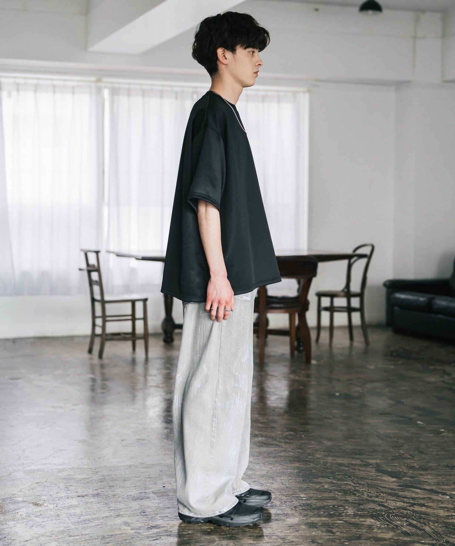 接触冷感 オーバーサイズサイドスリットダンボール半袖クルーネックTシャツ