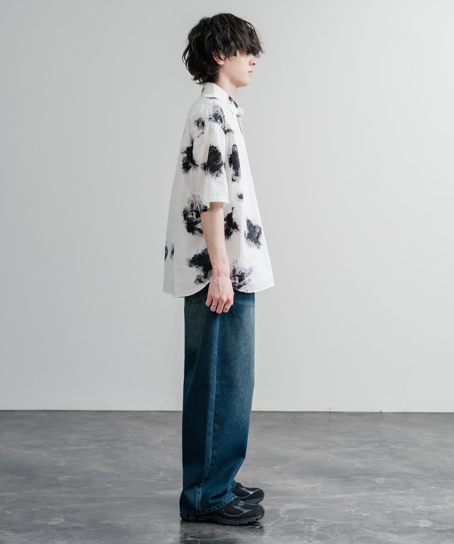 Upscape Audience アップスケープオーディエンス 日本製 国産 オーバーサイズGERMANスノーカモハーフスリーブシャツ AUD6719 16026