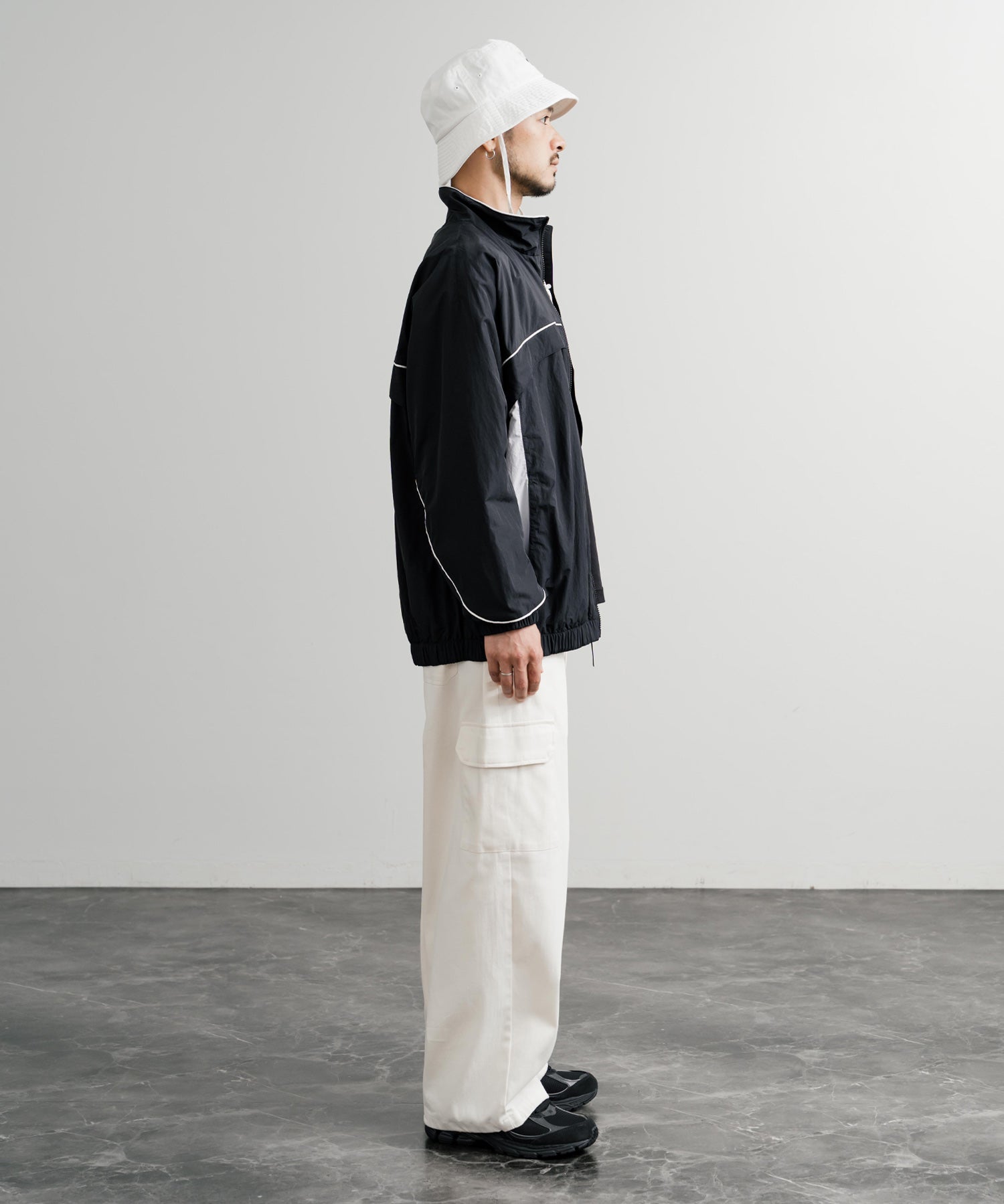 日本未展開モデル THE NORTH FACE ザ・ノースフェイス WHITE LABEL ホワイトレーベル KICKFLEX JACKET 配色切替パイピングロゴ刺繍ナイロンジャケット 15063