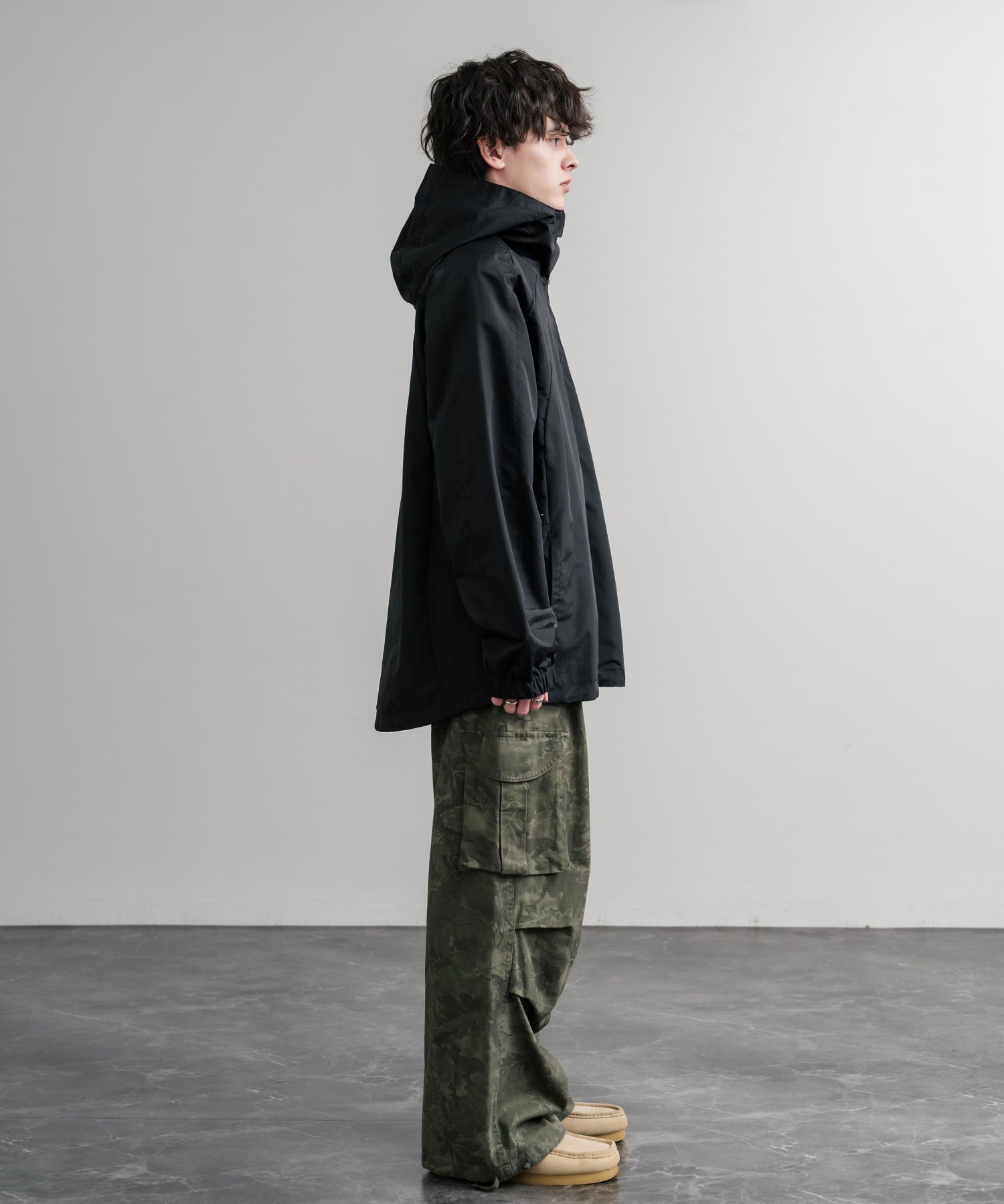 HUF ハフ ALL CAPS SHELL JACKET オーバーサイズラグランスリーブナイロンジャケット 15017