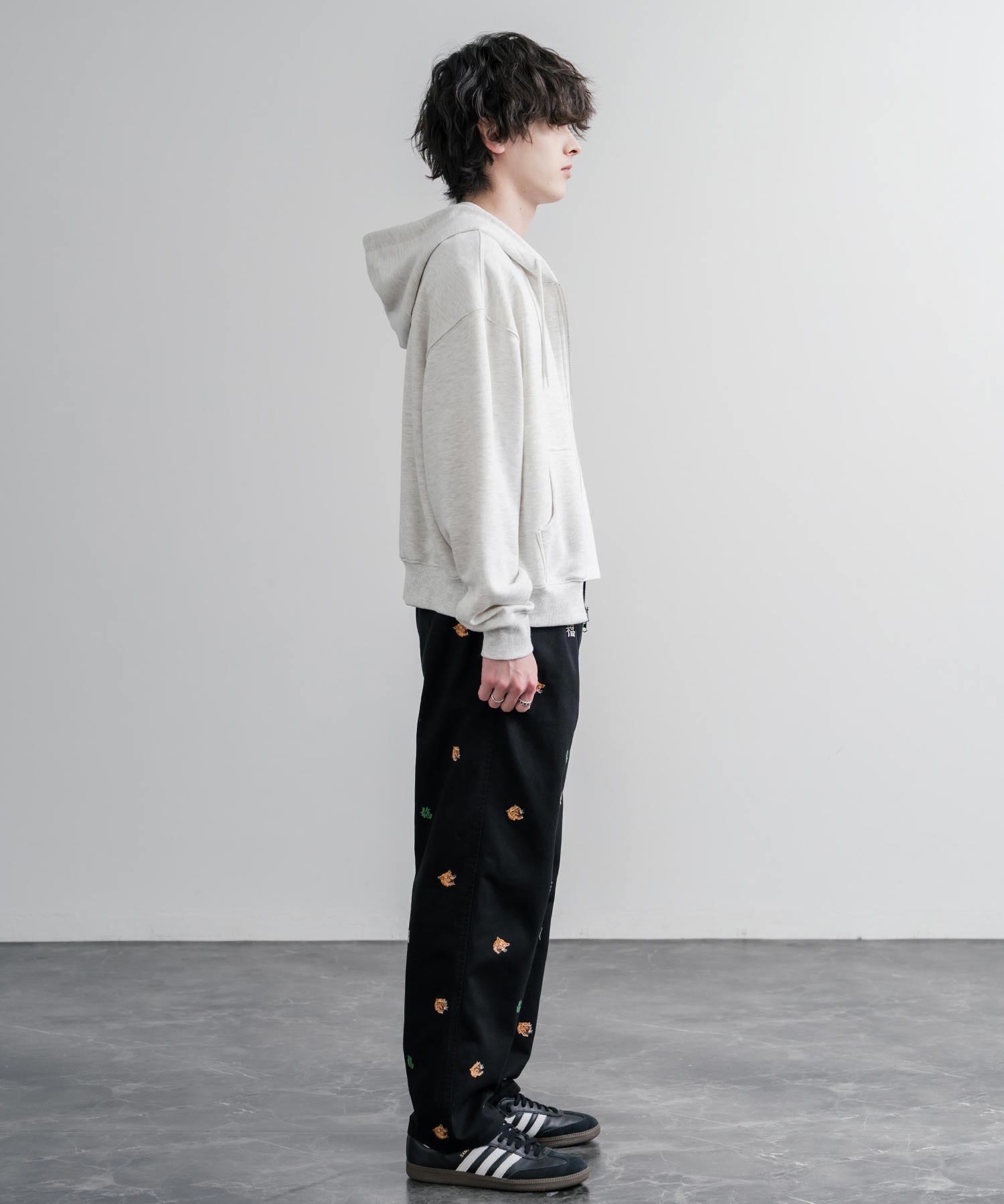 HOUSTON TWILL ALLOVER EMB EASY PANTS コットンツイル総柄刺繍イージーテーパードチノパンツ 16178