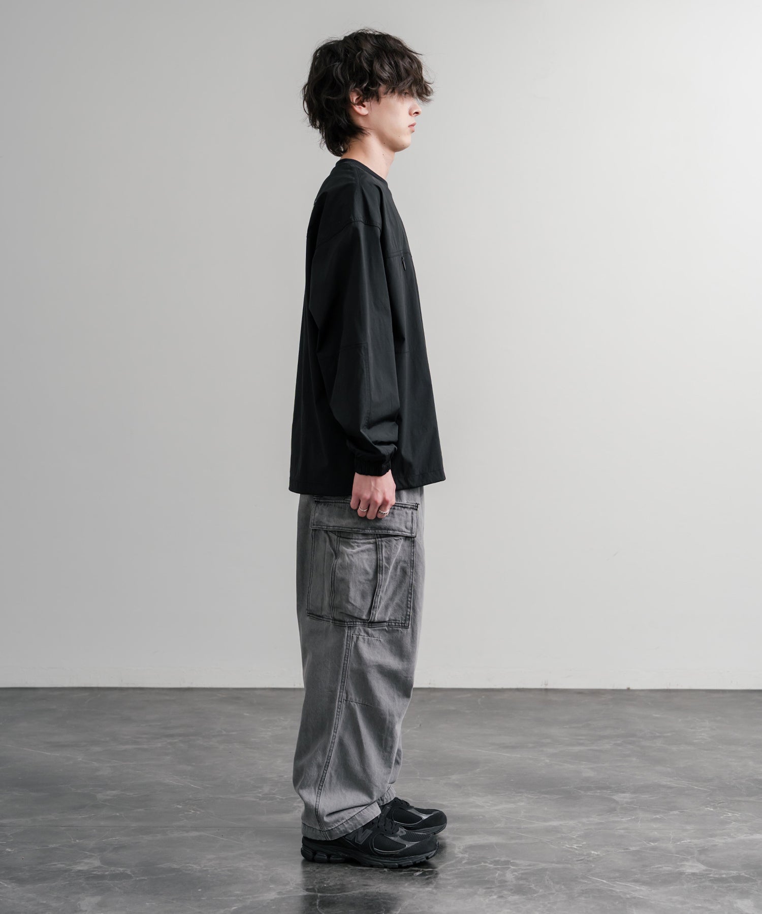 日本未展開モデル THE NORTH FACE ザ・ノースフェイス WHITE LABEL ホワイトレーベル TNF ALBANY EX CREWNECK ワンポイントロゴ刺繍バイカラー長袖カットソー 15432