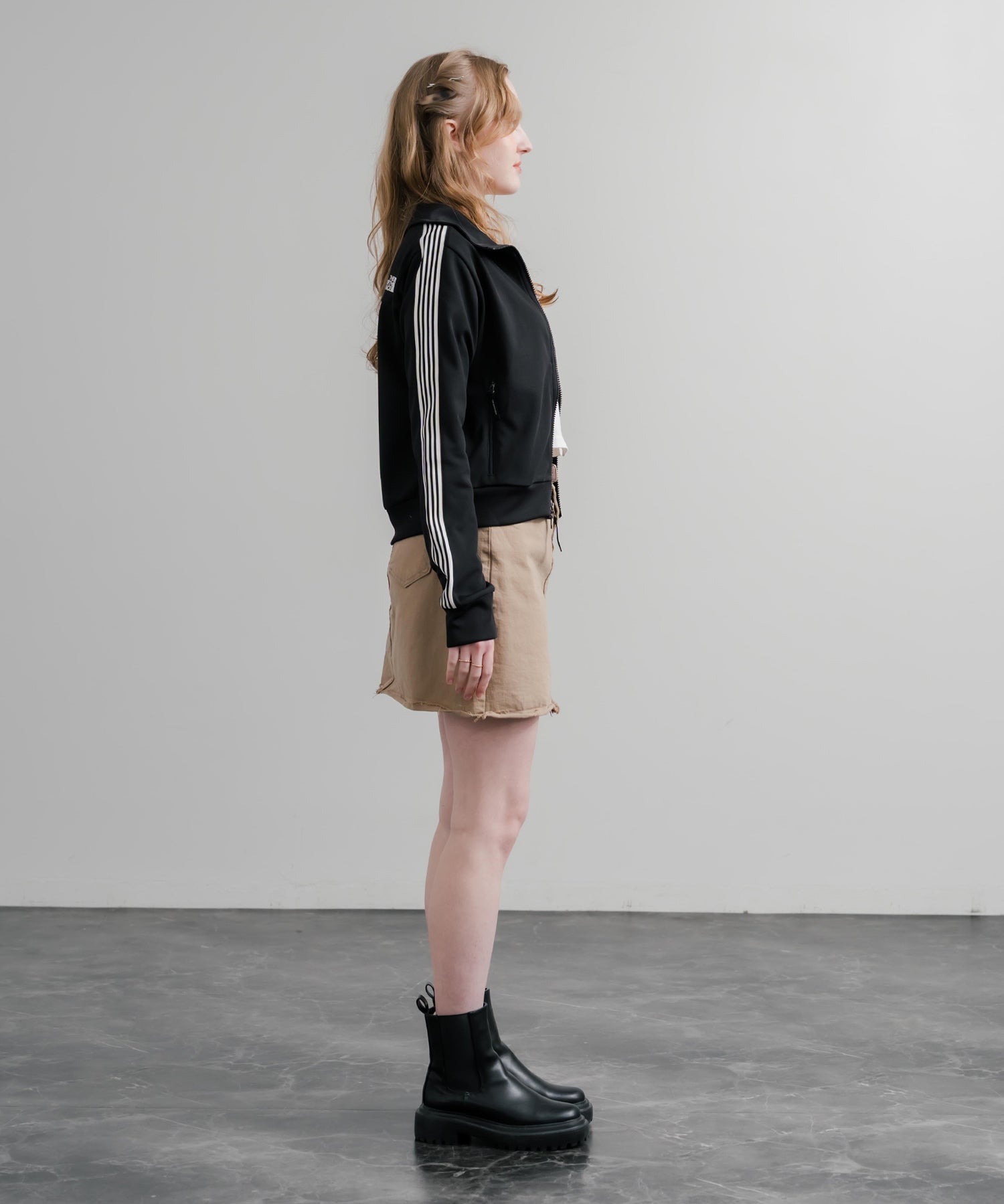 日本未展開モデル WHITE LABEL THE NORTH FACE W'S TNF TRACK JACKET 袖ラインショート丈トラックジャケット ジップパーカー 15532