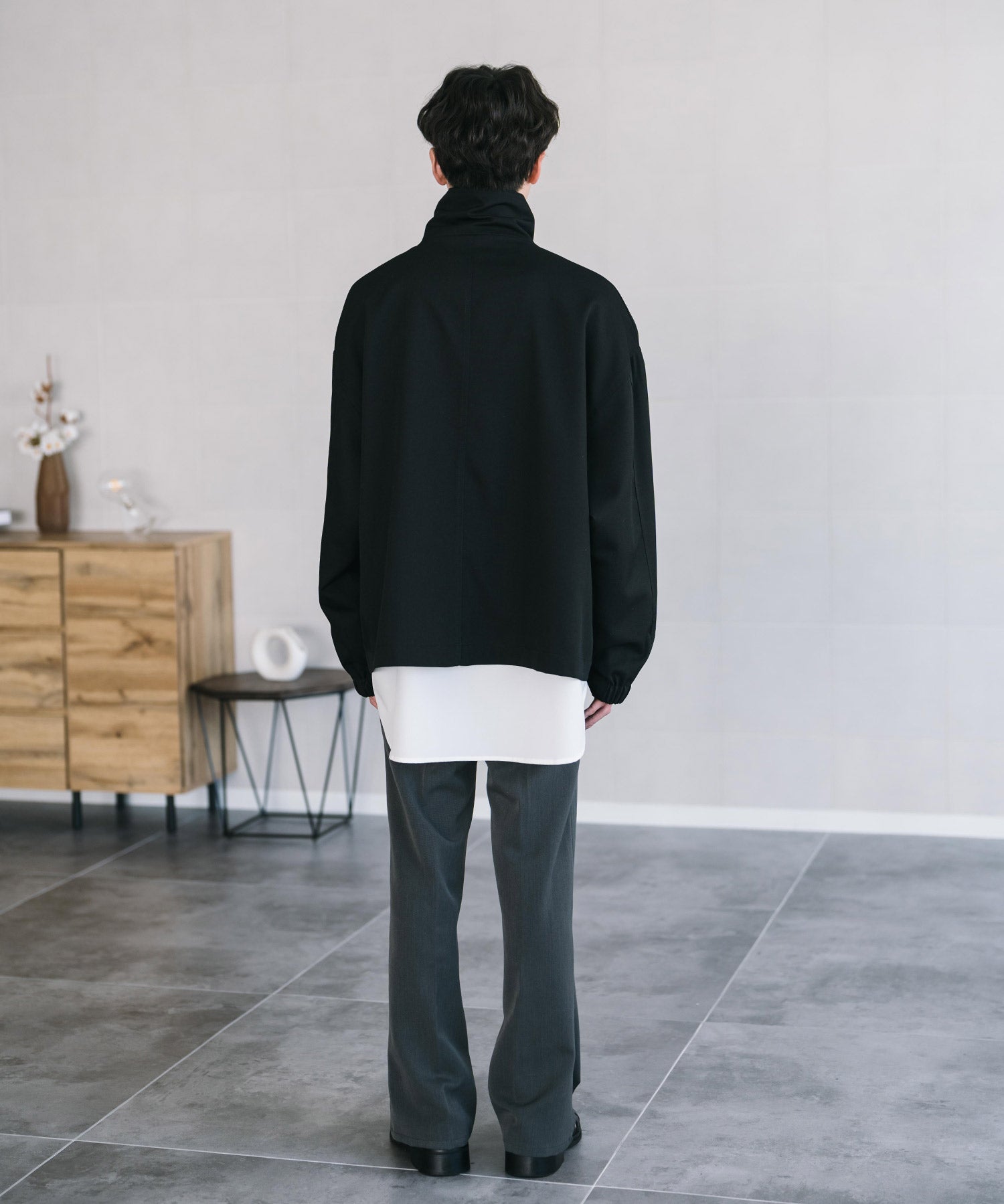 オーバーサイズTRストレッチスタンドカラージャケット ジップアップショートブルゾン 14120