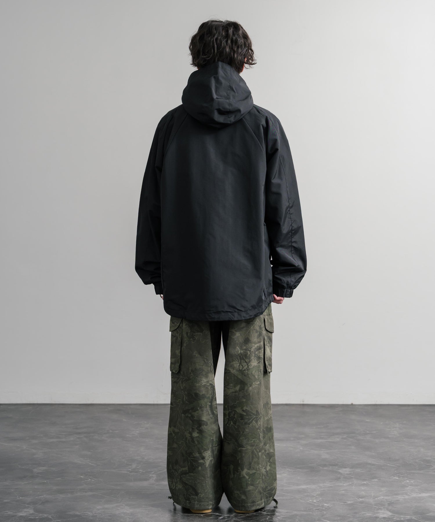 HUF ハフ ALL CAPS SHELL JACKET オーバーサイズラグランスリーブナイロンジャケット 15017