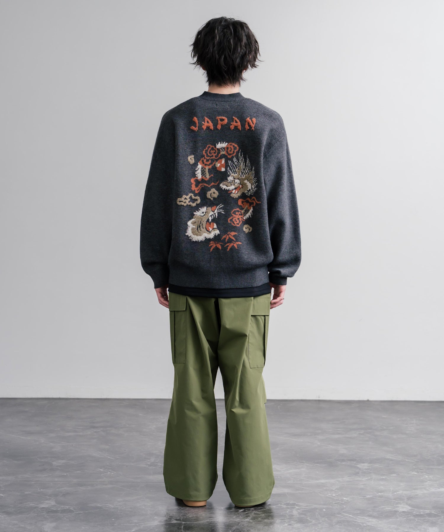 KRIFF MAYER クリフメイヤー オーバーサイズ龍虎刺繍もちのびV長袖ネックニットカーディガン 2623100 16539