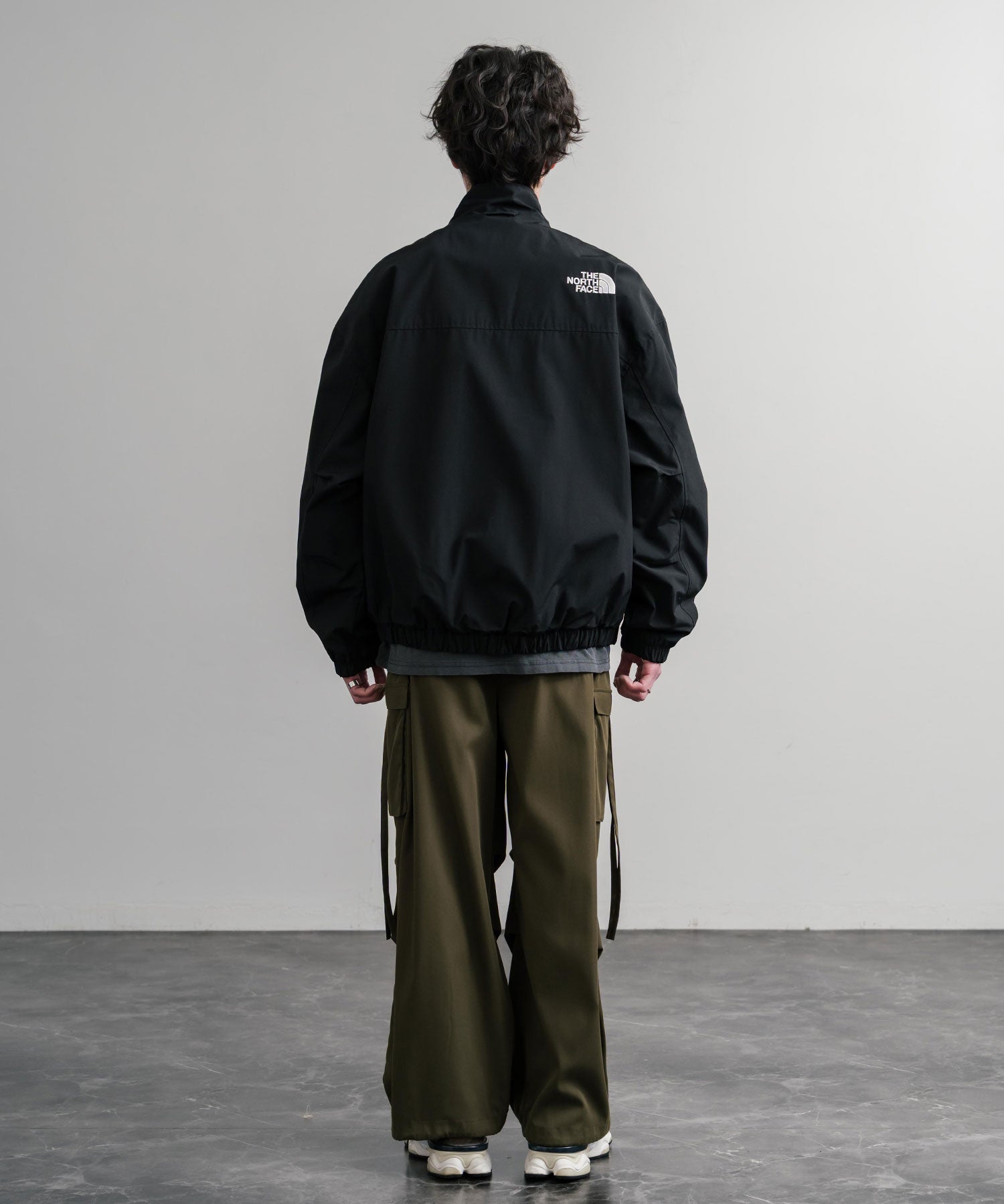 日本未展開モデル WHITE LABEL THE NORTH FACE NEILTON EX JACKET NEILTON EX JACKET オーバーサイズワンポイントロゴ刺繍ニールトンジャケット 15601