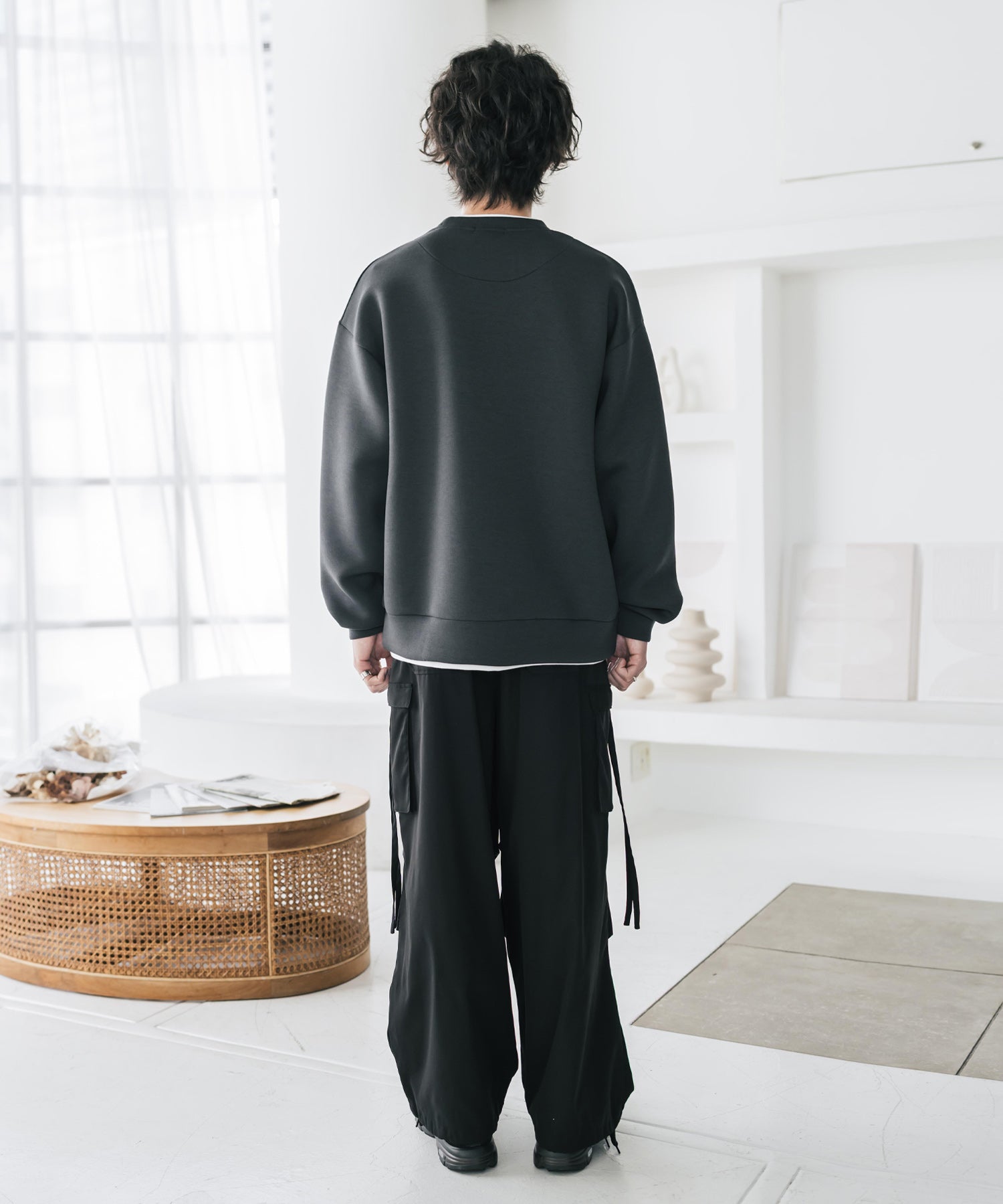 オーバーサイズダンボールニットフェイクレイヤードプルオーバートレーナー 16184
