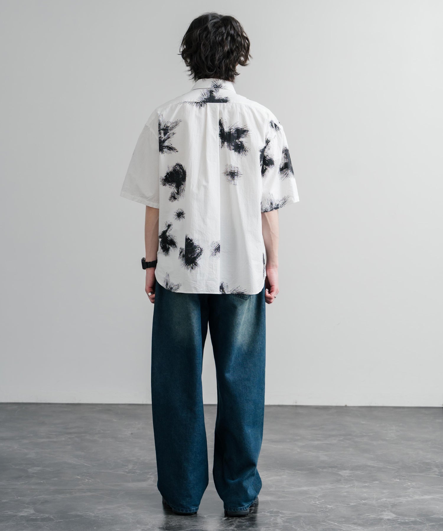 Upscape Audience アップスケープオーディエンス 日本製 国産 オーバーサイズGERMANスノーカモハーフスリーブシャツ AUD6719 16026