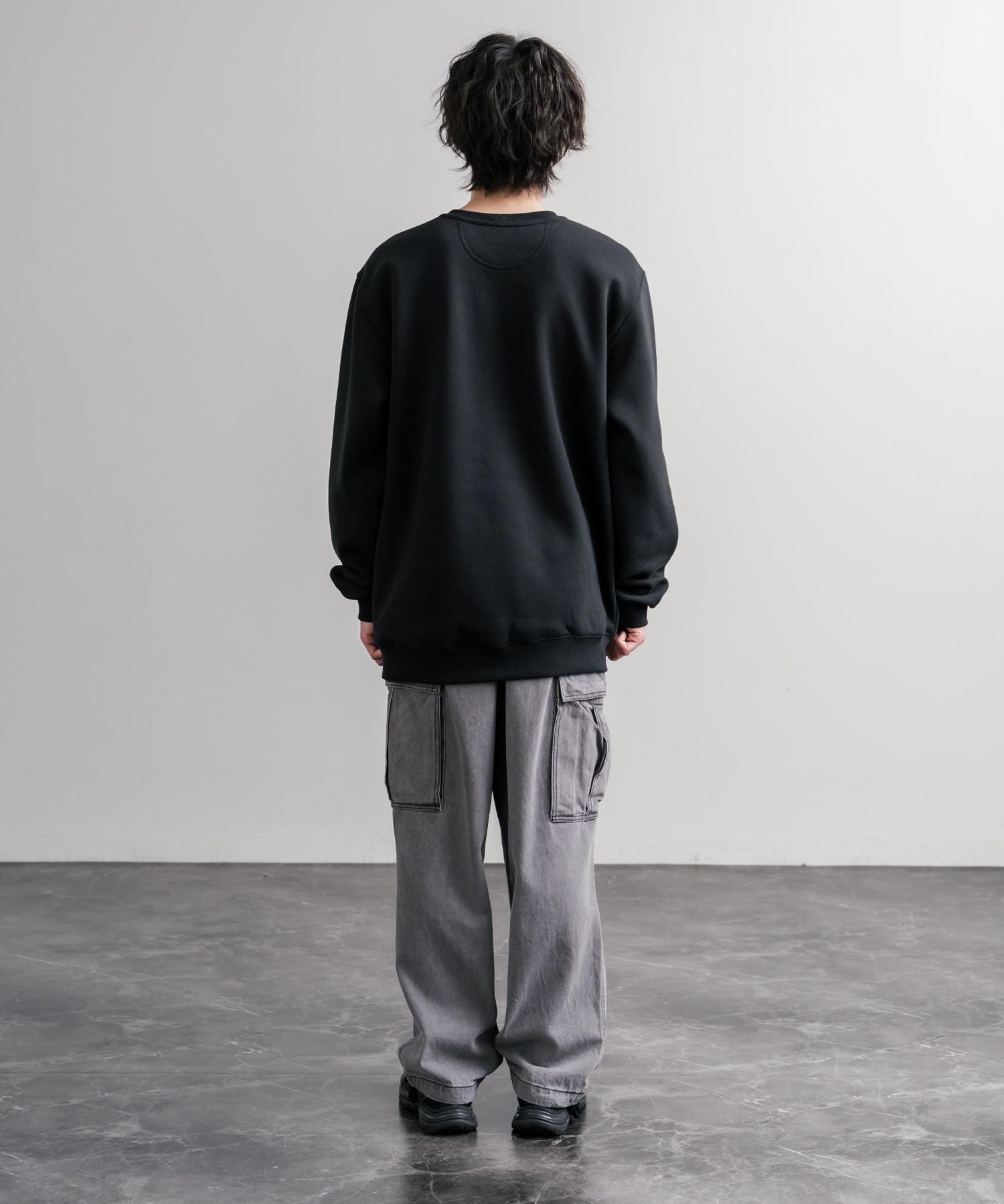 Carhartt カーハート MIDWEIGHT CREW NECK SWEAT/オーバーサイズ裏起毛ワンポイントロゴ長袖トレーナー 16474
