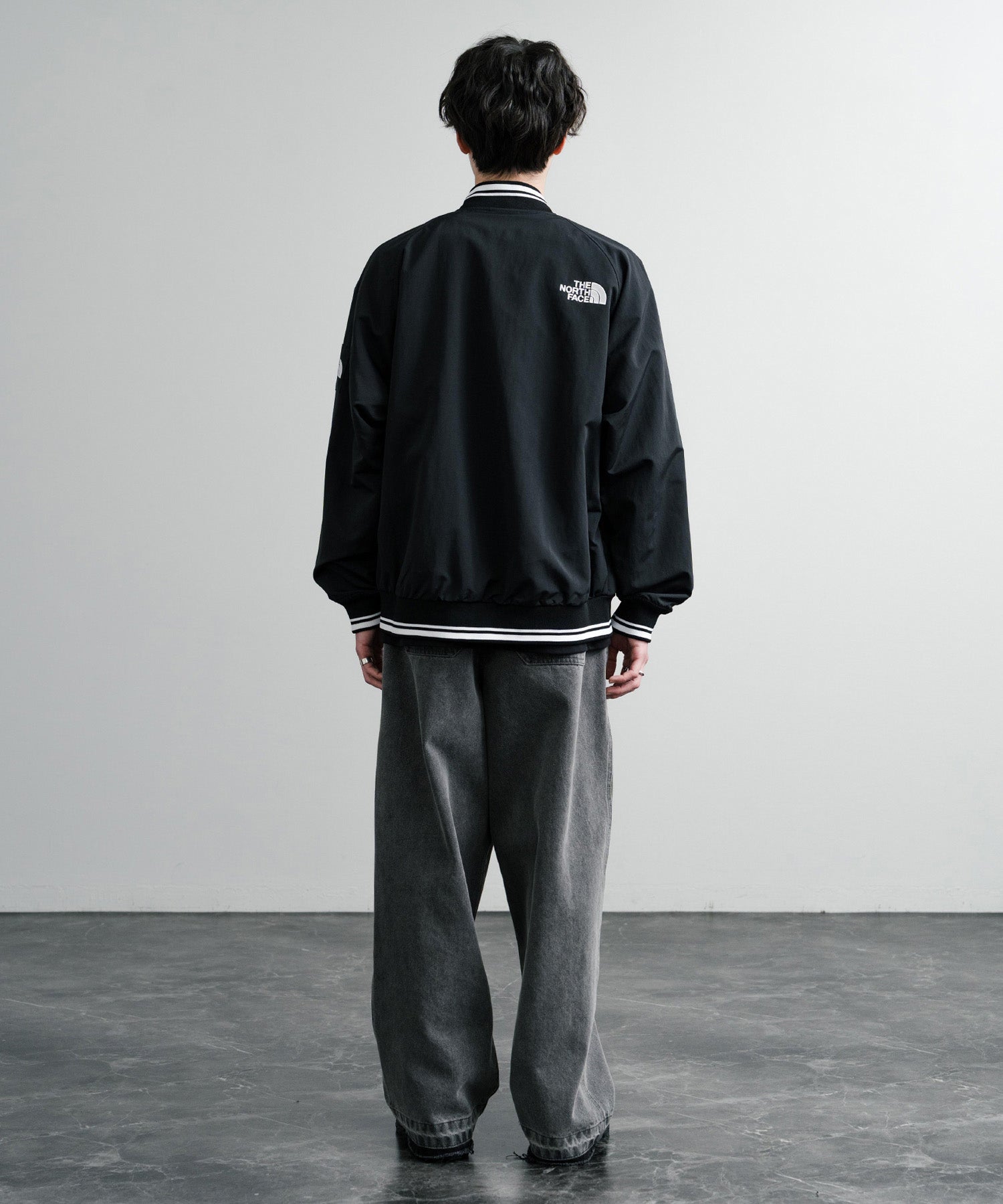 日本未展開モデル THE NORTH FACE ザ・ノースフェイス WHITE LABEL ホワイトレーベル OLEMA EX BOMBER 韓国限定 オーバーサイズワンポイントロゴボンバージャケット