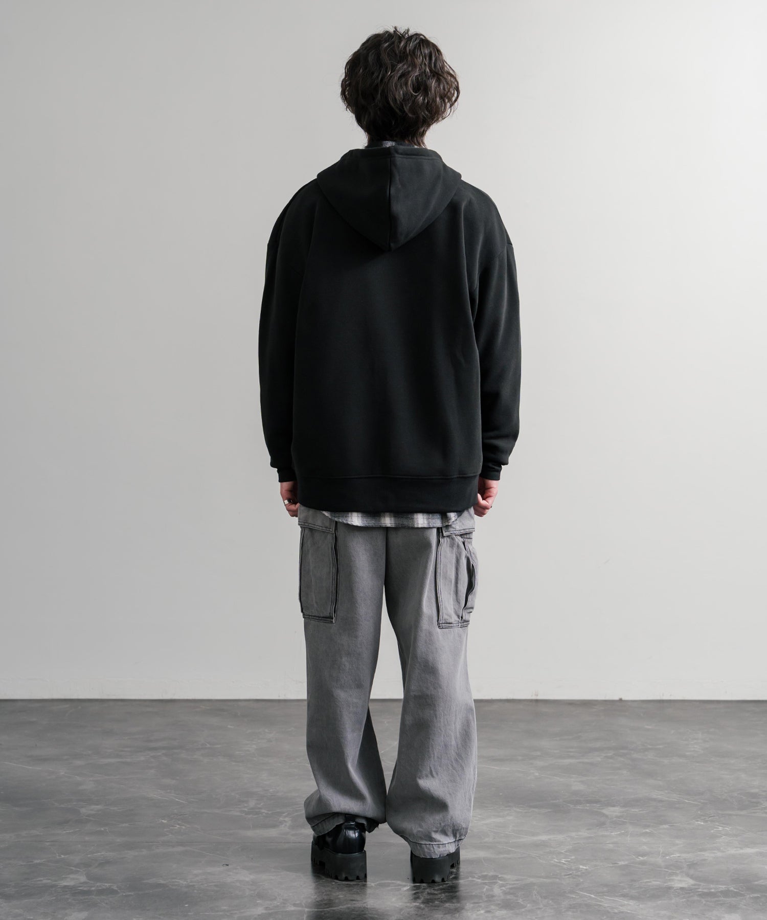 オーバーサイズ裏起毛フルジップ綿タッチパーカー 14987