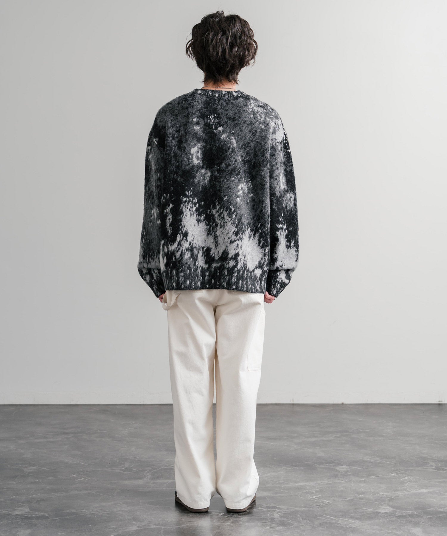 オーバーサイズ5Gジャガード編みアブストラクト柄クルーネックニットセーター 15193