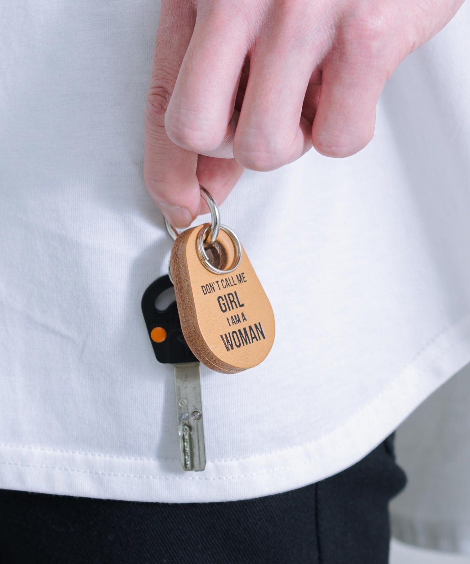 Butler Verner Sails 日本製 COWタグ レザーキーチャーム 12765