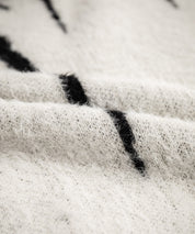 5Gフェザーヤーンジャガードトライバル柄ルーズクルーネック長袖ニット 15191