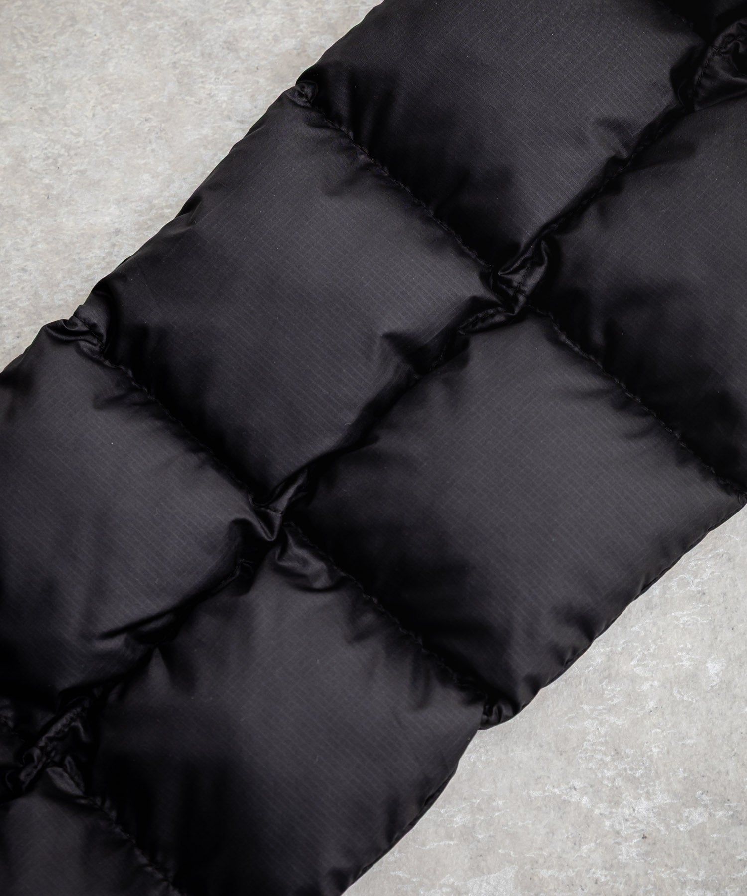 THE NORTH FACE ザ・ノースフェイス PACKABLE T-BALL MUFFLER /ワンポイントロゴパディングマフラー 15346