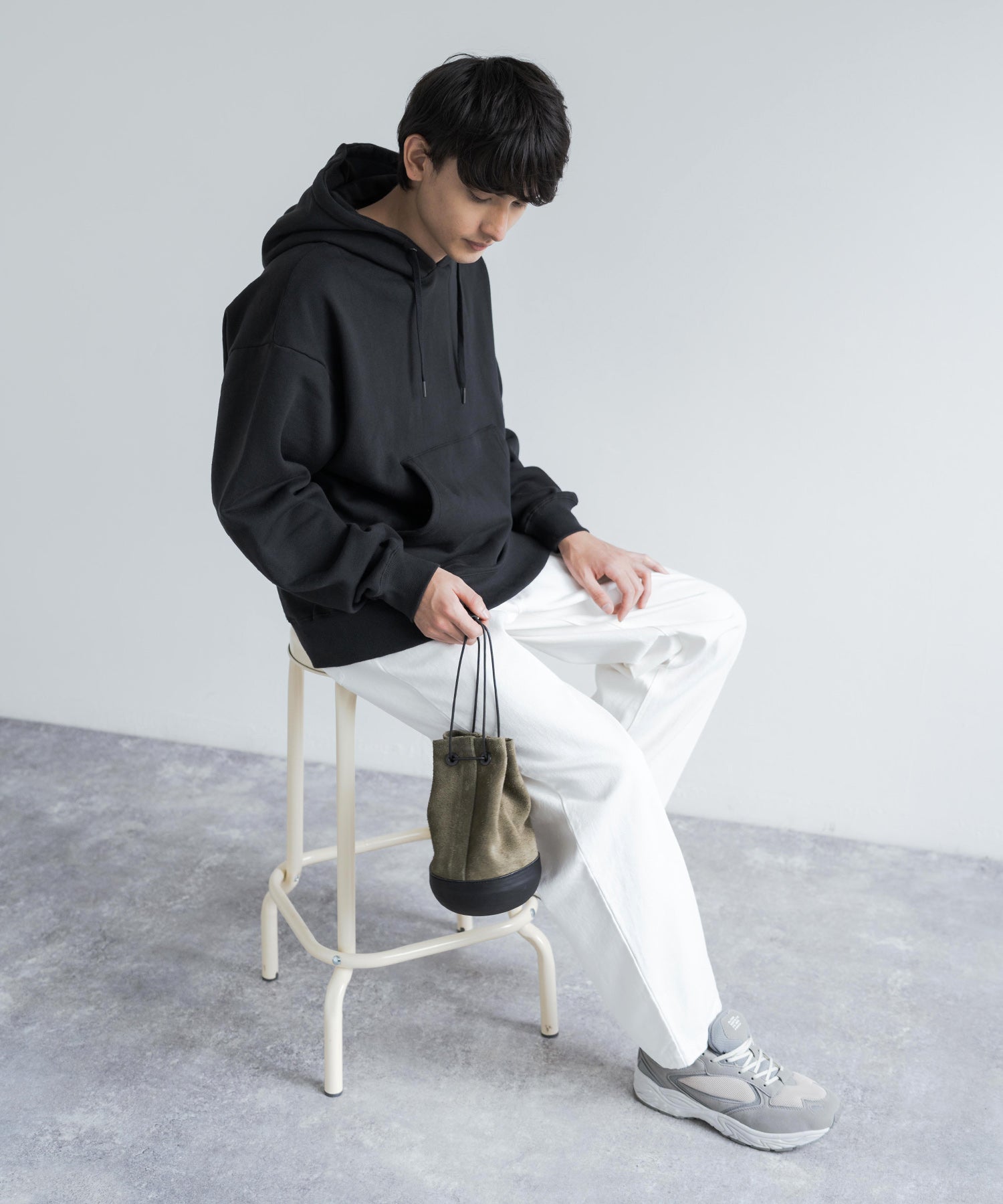 Butler Verner Sails バトラーバーナーセイルズ 日本製/国産 モールドレザー巾着スエードレザーショルダーバッグ JA-2685 11940